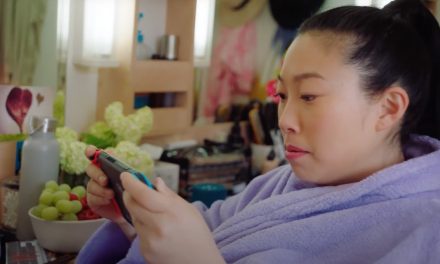 AdWatch: Nintendo | Awkwafina plays her favorite Nintendo Switch games