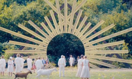 AdWatch: A24 | Midsommar