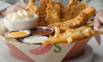 AdWatch: CHILI’S | Chicken Crispers Credit Score