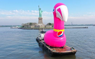 Pepsi Sets Sail on a Flamingo for #Summergram